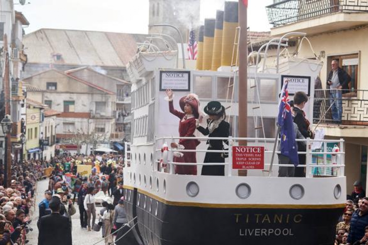 Ávila cierra su Carnaval con un gran Desfile Provincial en Cebreros