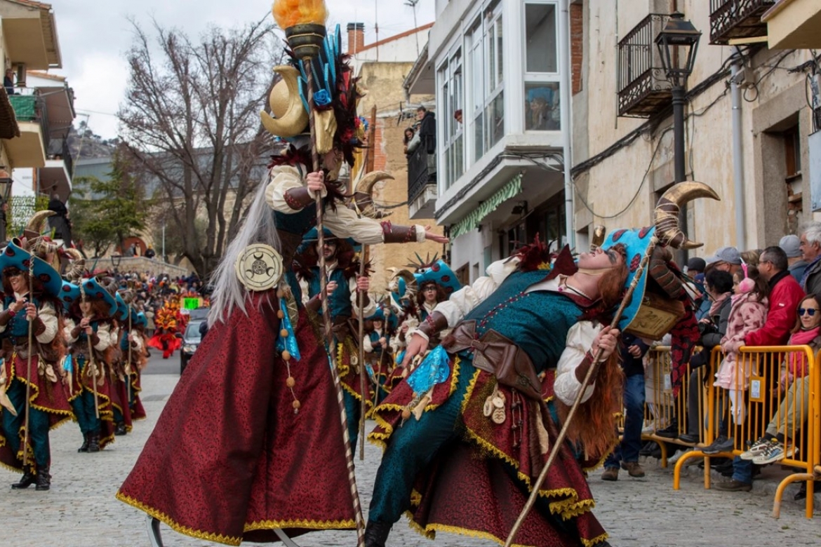Más de 20.000 personas despiden el Carnaval desde Cebreros (Ávila)