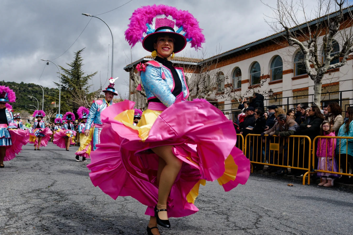 Los efectos de la borrasca 'Jana' no pueden con el final del Carnaval de Cebreros
