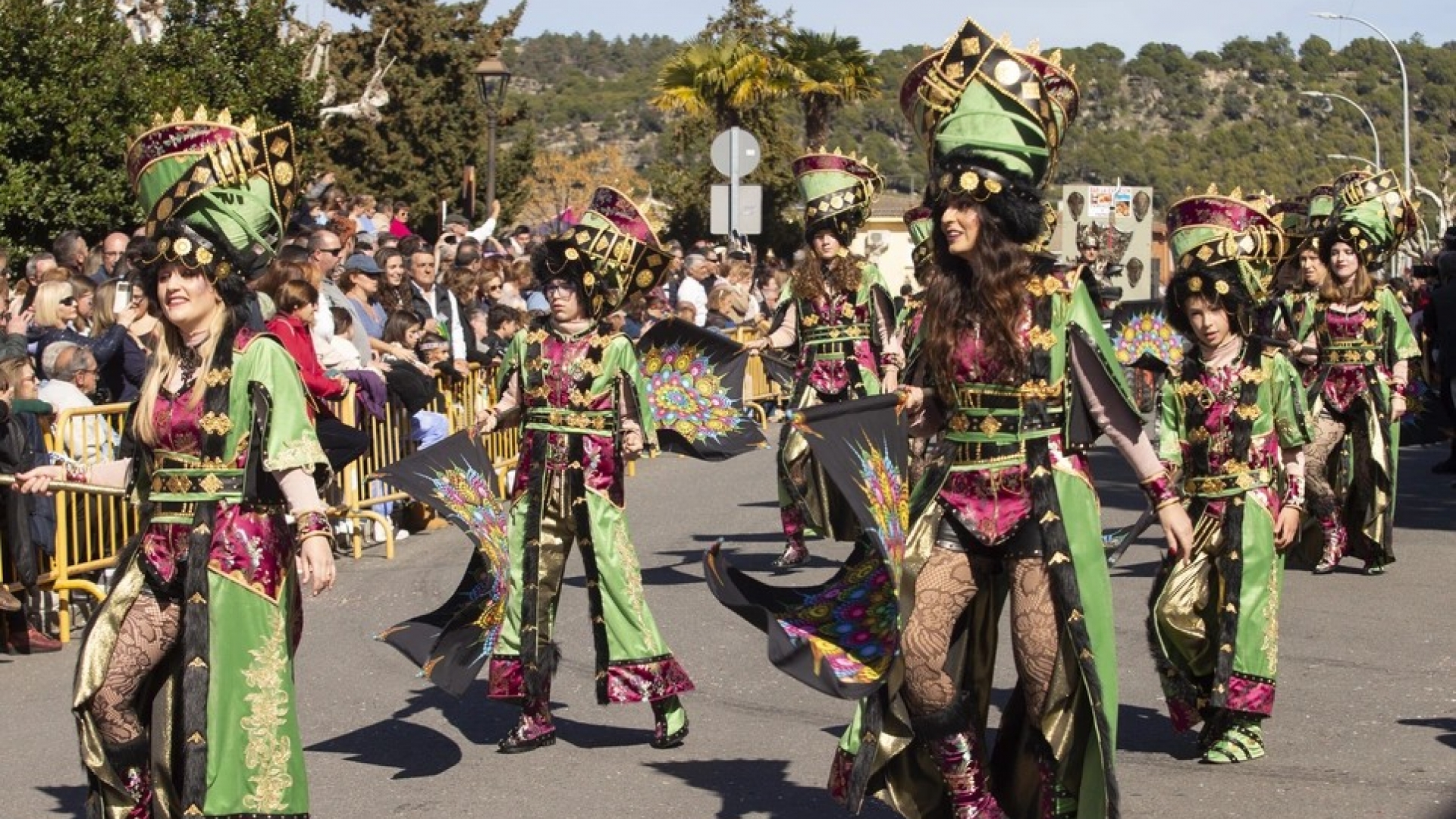 Desfile Local de Carrozas y Comparsas