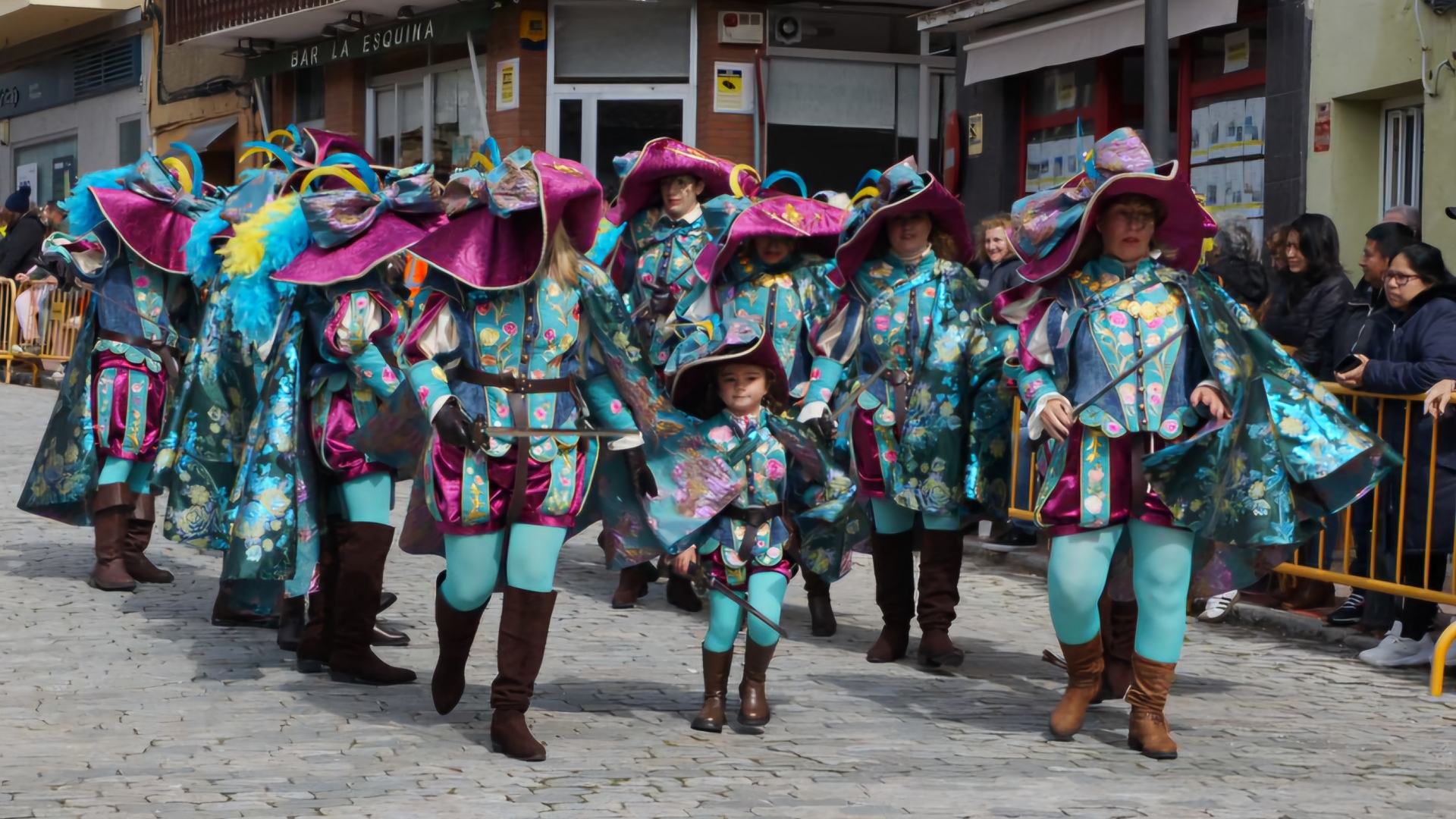 Desfile Local de Carrozas y Comparsas